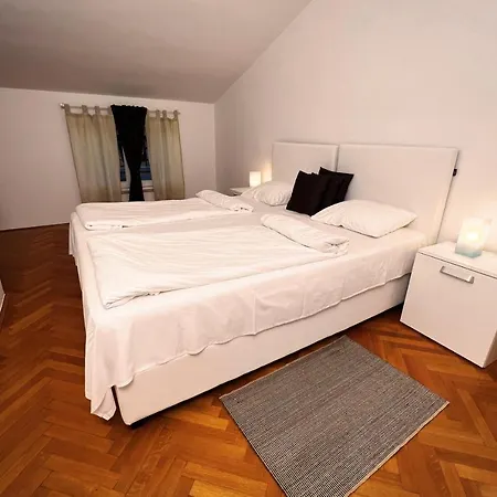 Goran 2 *