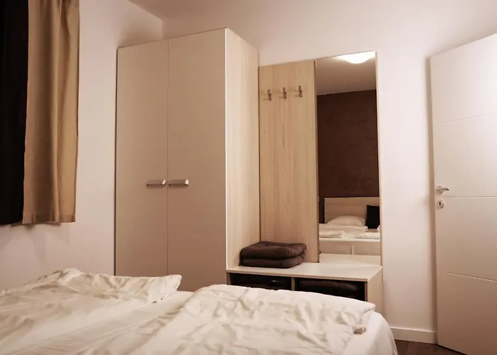 Goran 2 Apartamento Vrsar