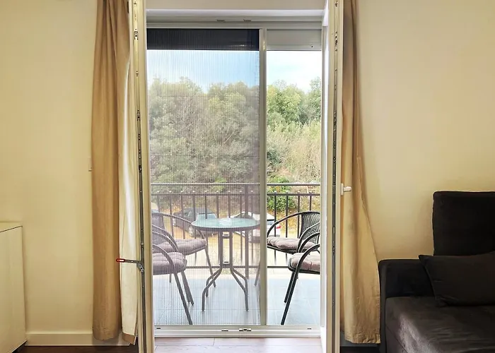 Goran 2 アパート *