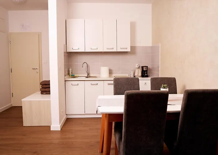 Apartamento Goran 2 *