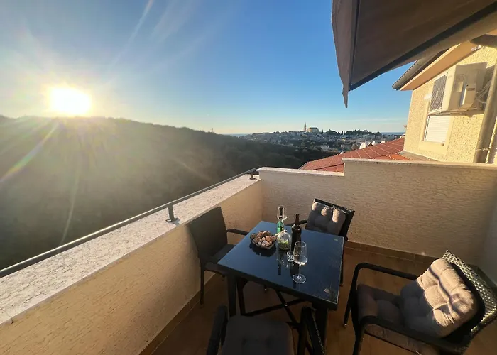 Goran 2 アパート *